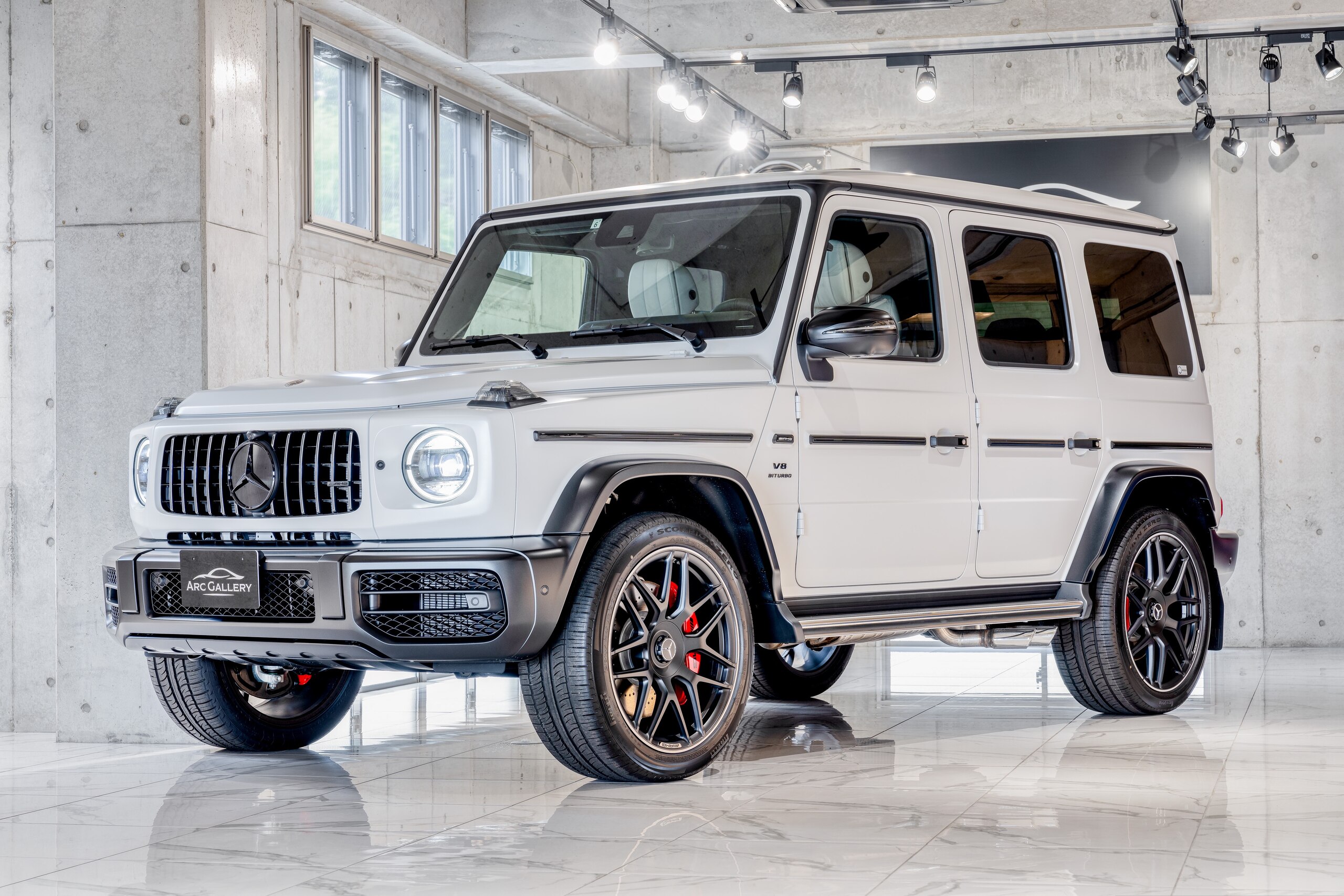 1/22 メルセデスAMG G63 6×6 ホワイト