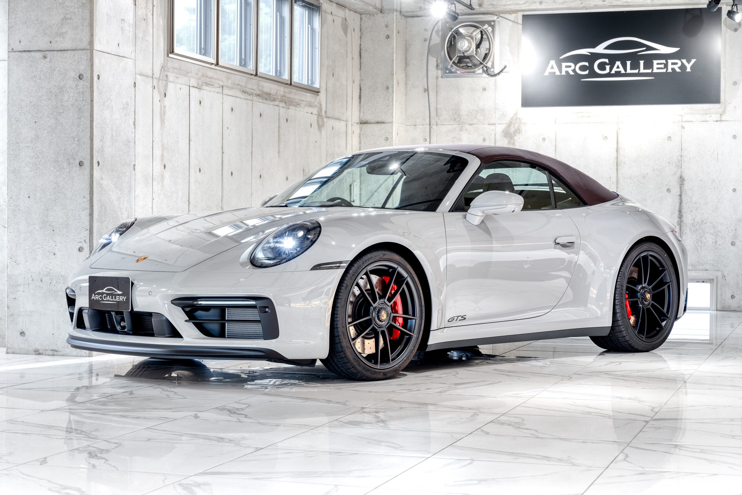 ポルシェ 911カブリオレ 911カレラGTS カブリオレ PDKの車両詳細