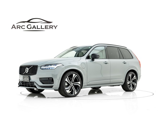 ボルボ XC90 ウルトラT8 AWDプラグインハイブリッド 4WD