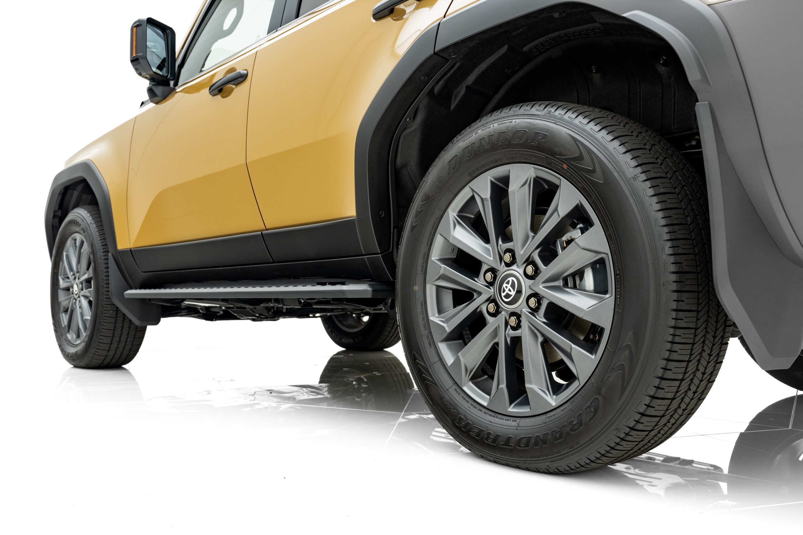 トヨタ ランドクルーザー250 2.8ZXディーゼルターボ 4WDの車両詳細