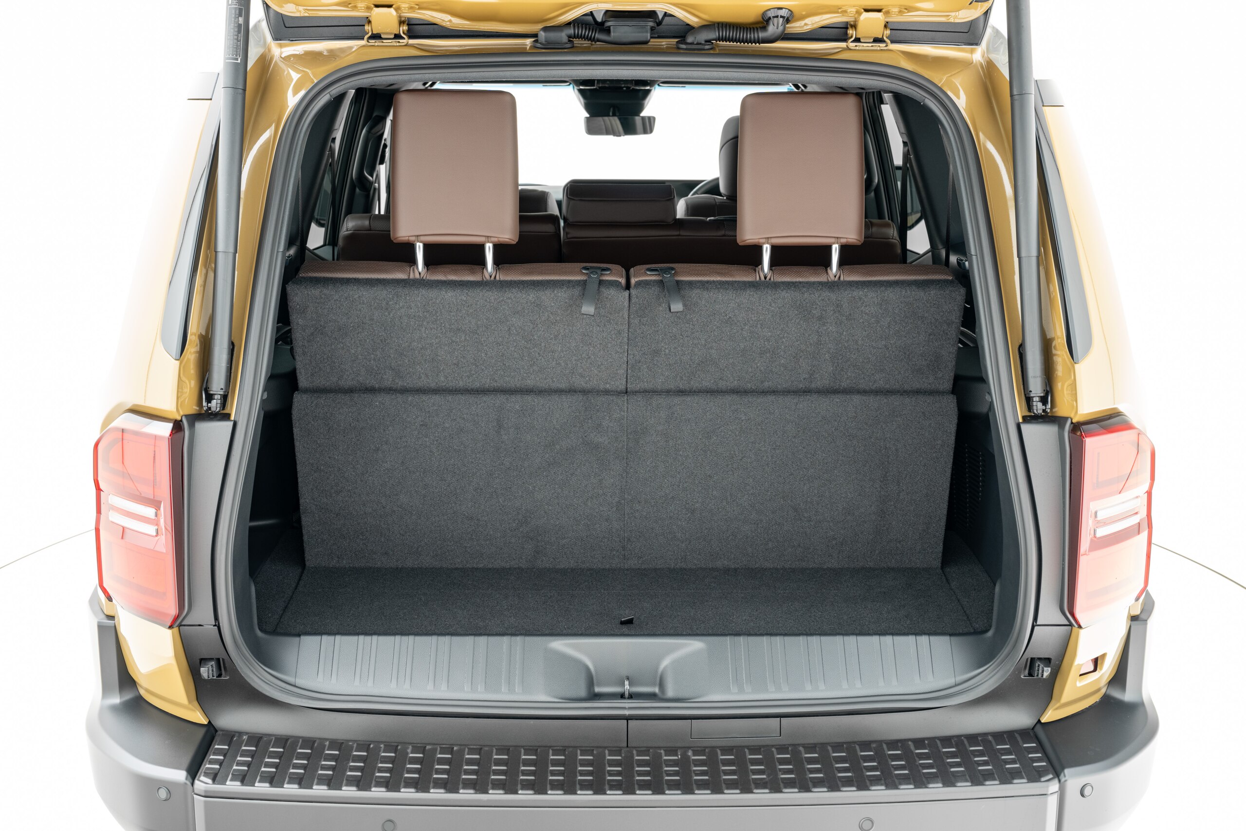 トヨタ ランドクルーザー250 2.8ZXディーゼルターボ 4WDの車両詳細