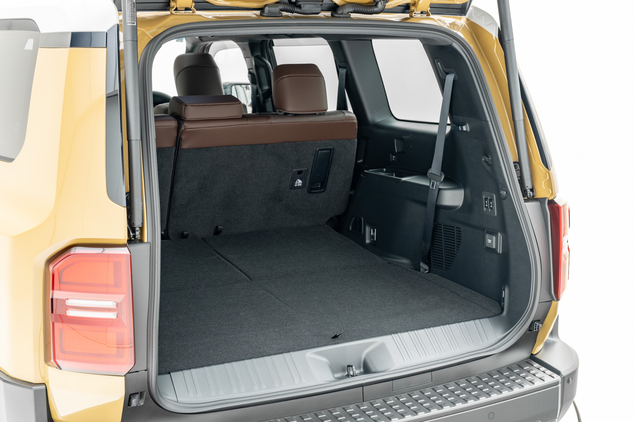 トヨタ ランドクルーザー250 2.8ZXディーゼルターボ 4WDの車両詳細