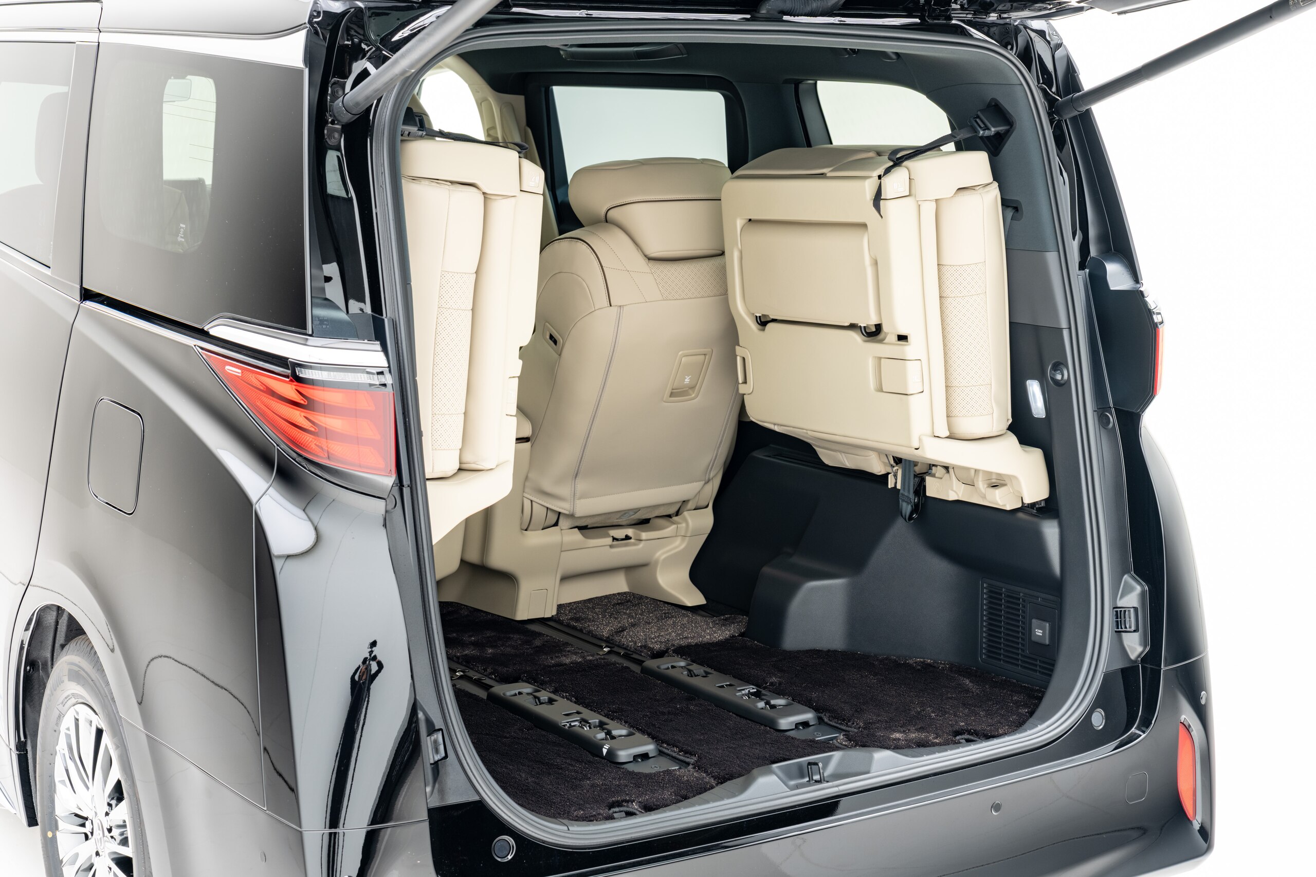 トヨタ アルファード(H27年1月～のHYBRID含む) HYBRID2.5