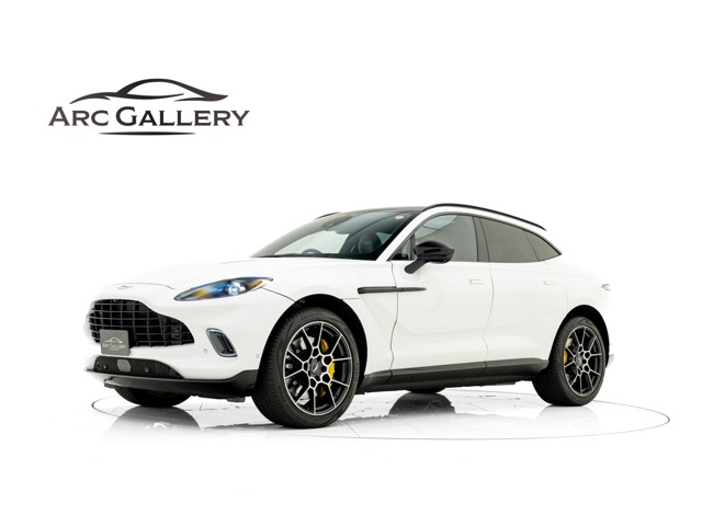 アストンマーティン DBX 4.0 4WD